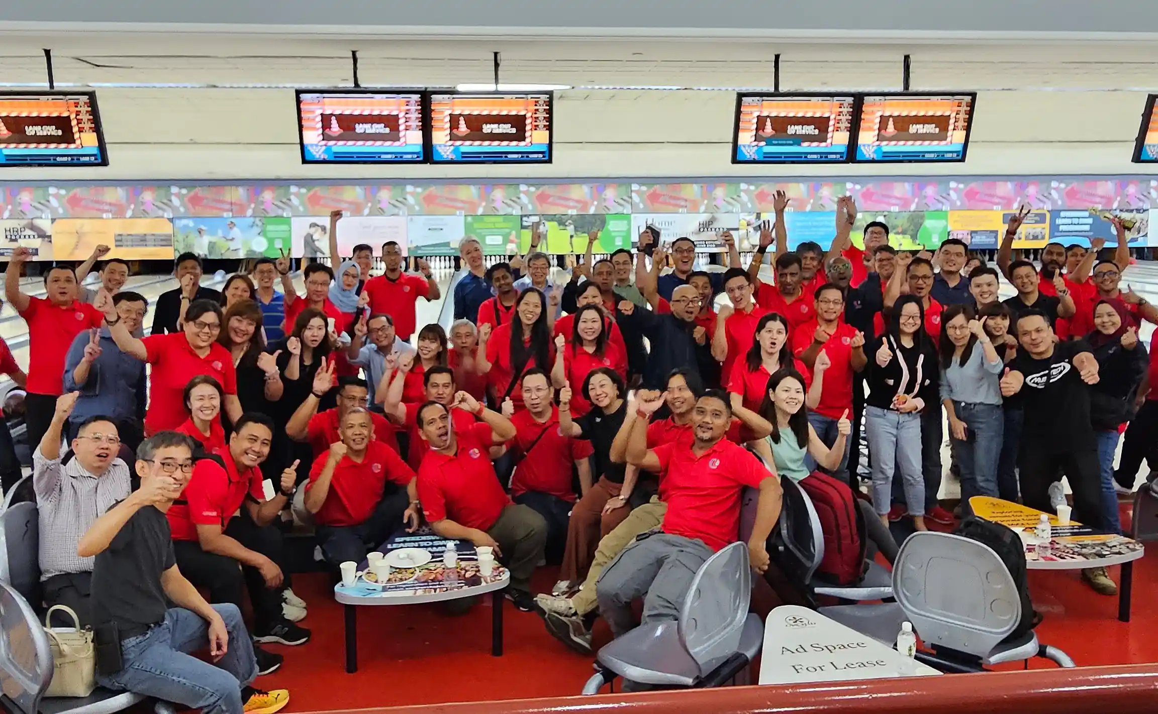 NTUC Club Quadrennial Report -  Bowling Day for SP Group at Orchid Bowl