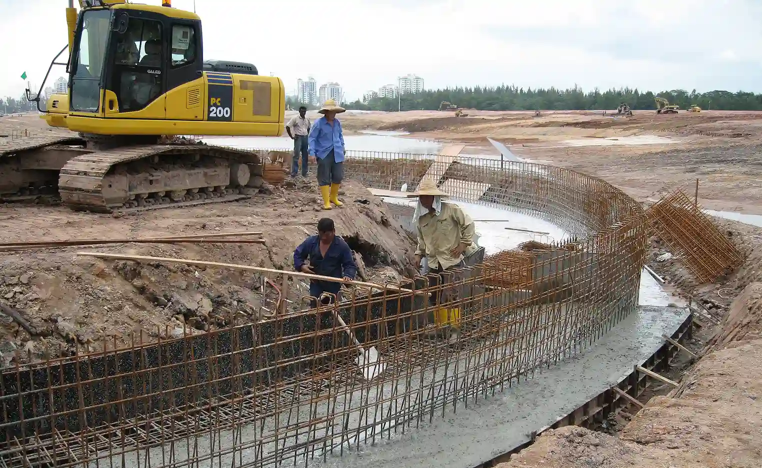 NTUC Club Quadrennial Report - Marina Bay Golf Course Construction