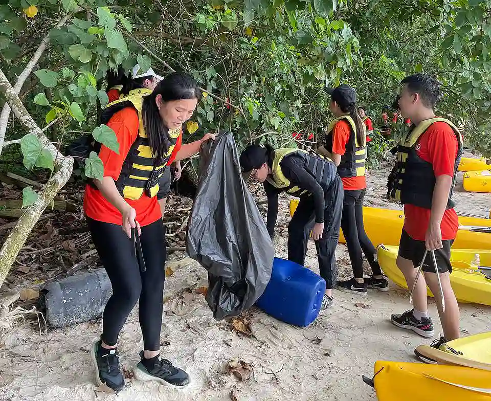 NTUC Club Quadrennial Report - nEbO strengthens youth empowerment